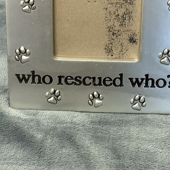 Silver Toned Pet Themed Picture Frame Who Rescued Who Paw Prints 4x4 - Picture 2 of 6